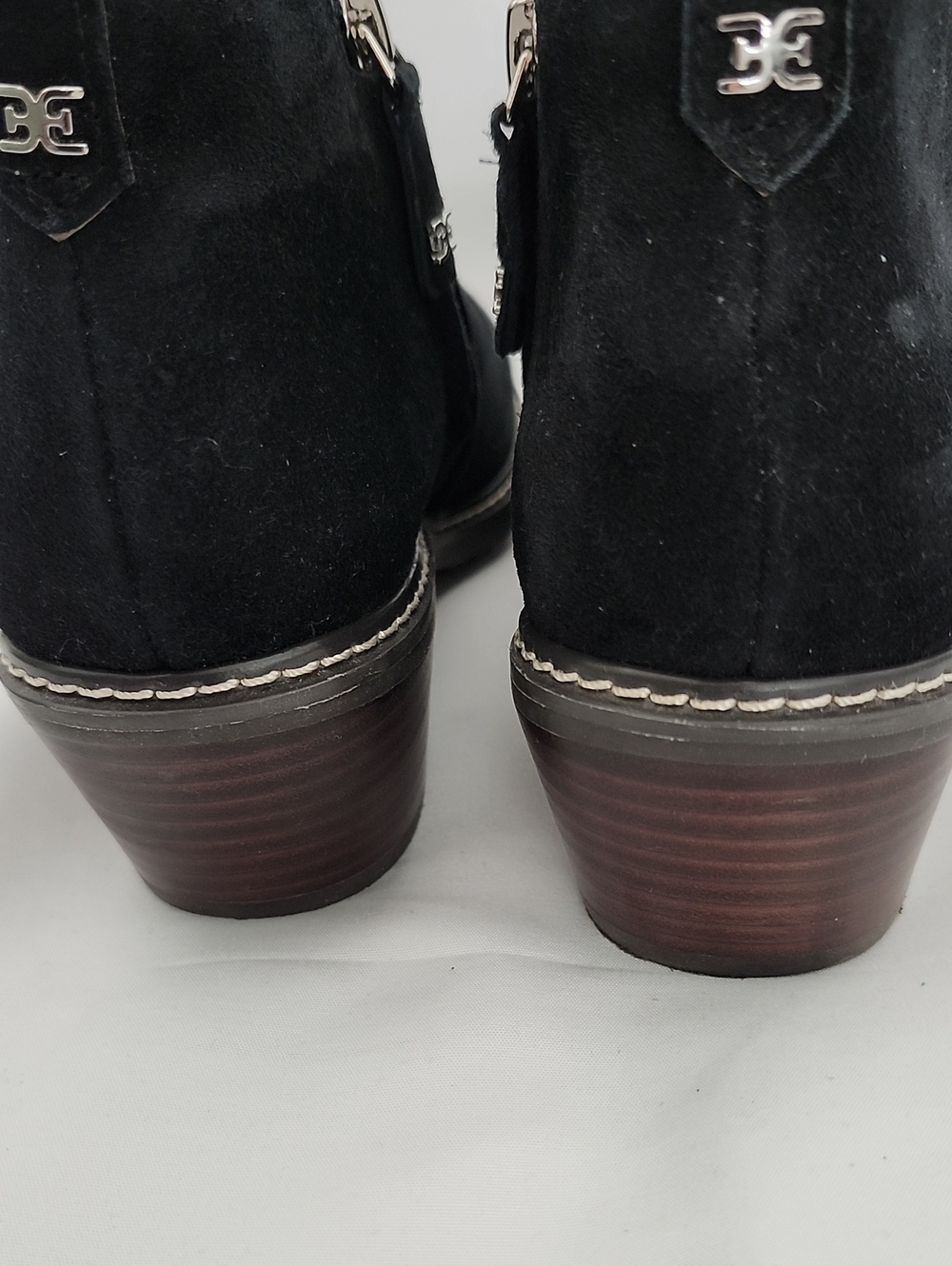 Sam Edelman Black Suede Women's Ankle Boots - Classic Side-Zip Chelsea Style - Picture 8 of 8